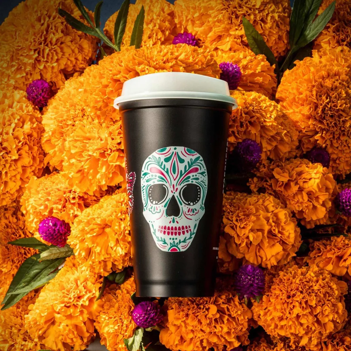 Starbucks “Una colección del más allá” Vaso de colección de día de muertos