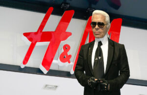 Fashion marketing en el éxito de la colaboración de Karl Lagerfeld con H&M (2004)